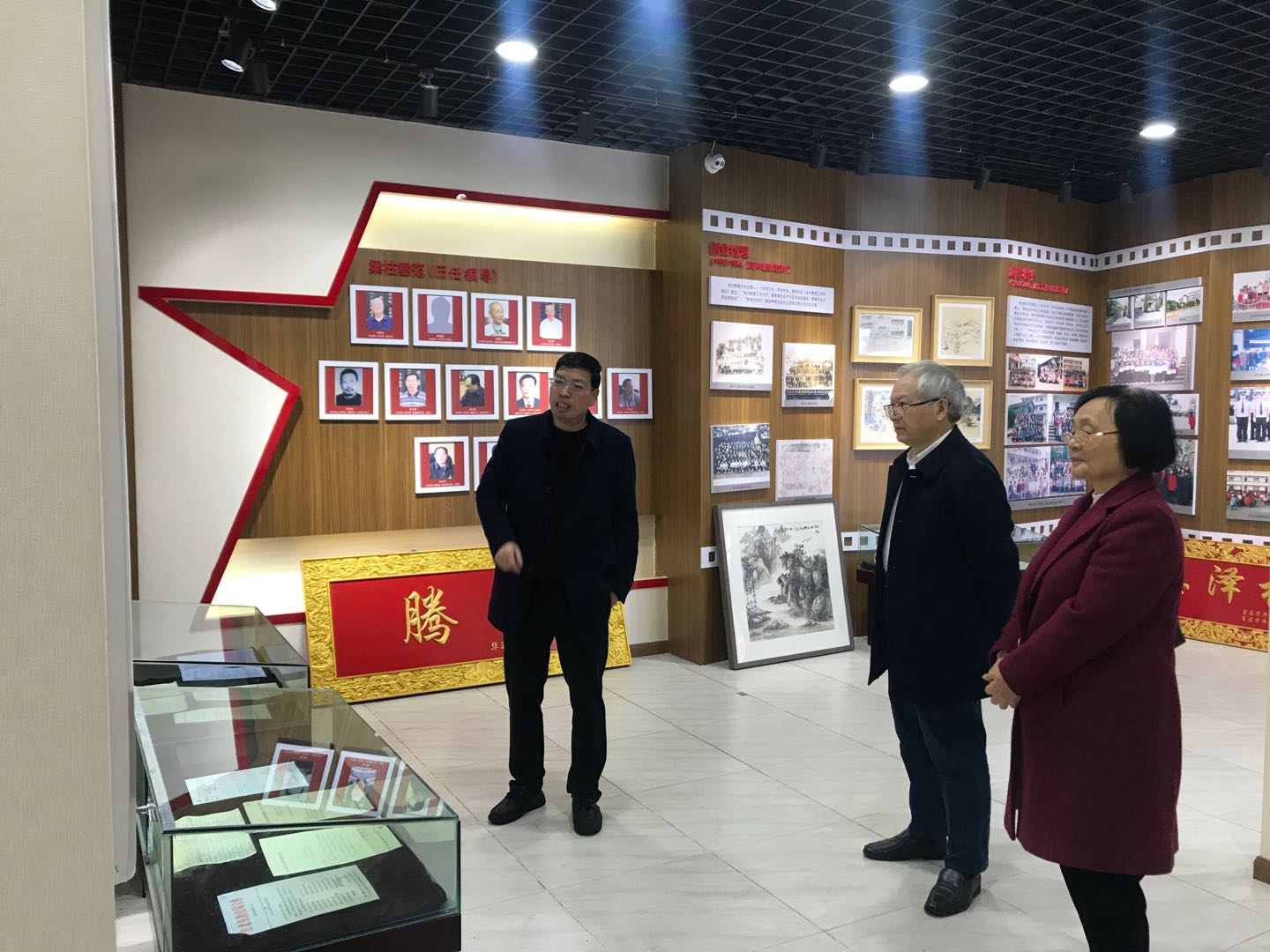 35574d74eb8ede56d7881c0ce8d493a.jpg 35574d74eb8ede56d7881c0ce8d493a.jpg