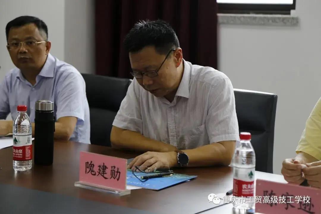 微信图片_20201029143808.jpg 微信图片_20201029143808.jpg